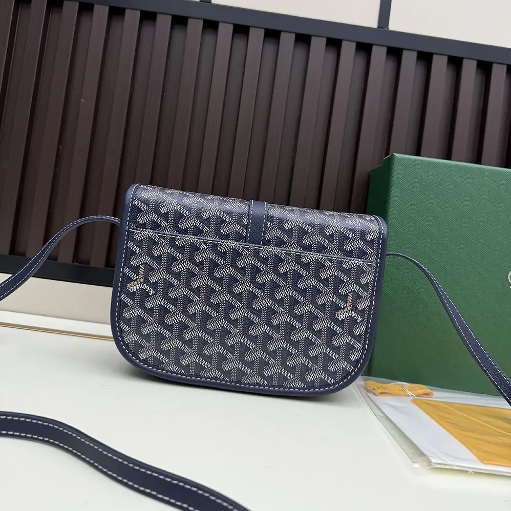 Goyard Belvedere Mm Bag for Unisex in Navy Goyard Belvedere Mm Bag for Unisex in Navy