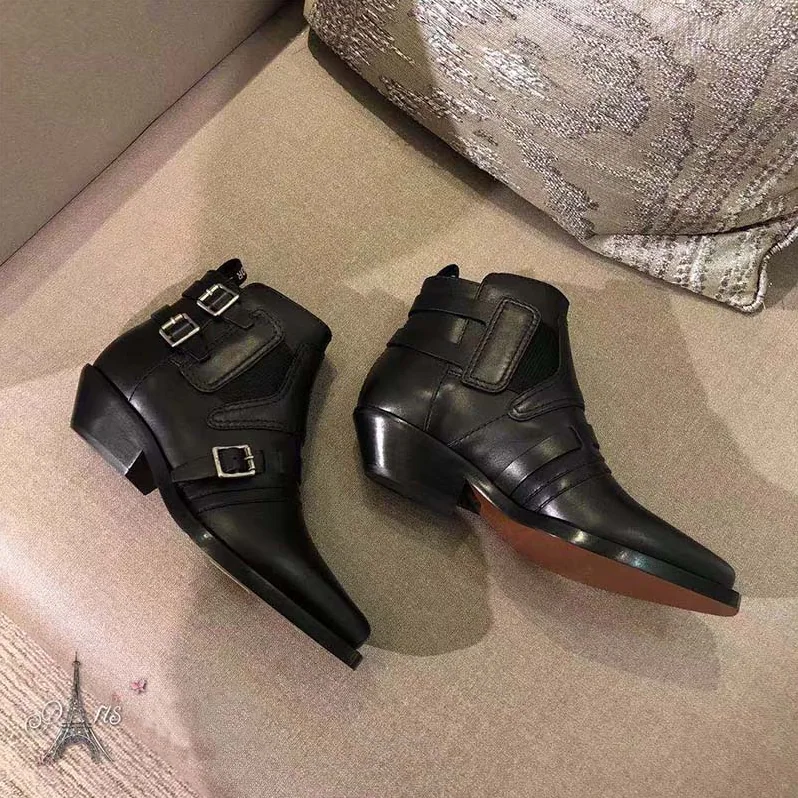 Dior Shoes Diorsaddle Calfskin Leather Ankle Boot 35mm Heel Hight for Women in Black