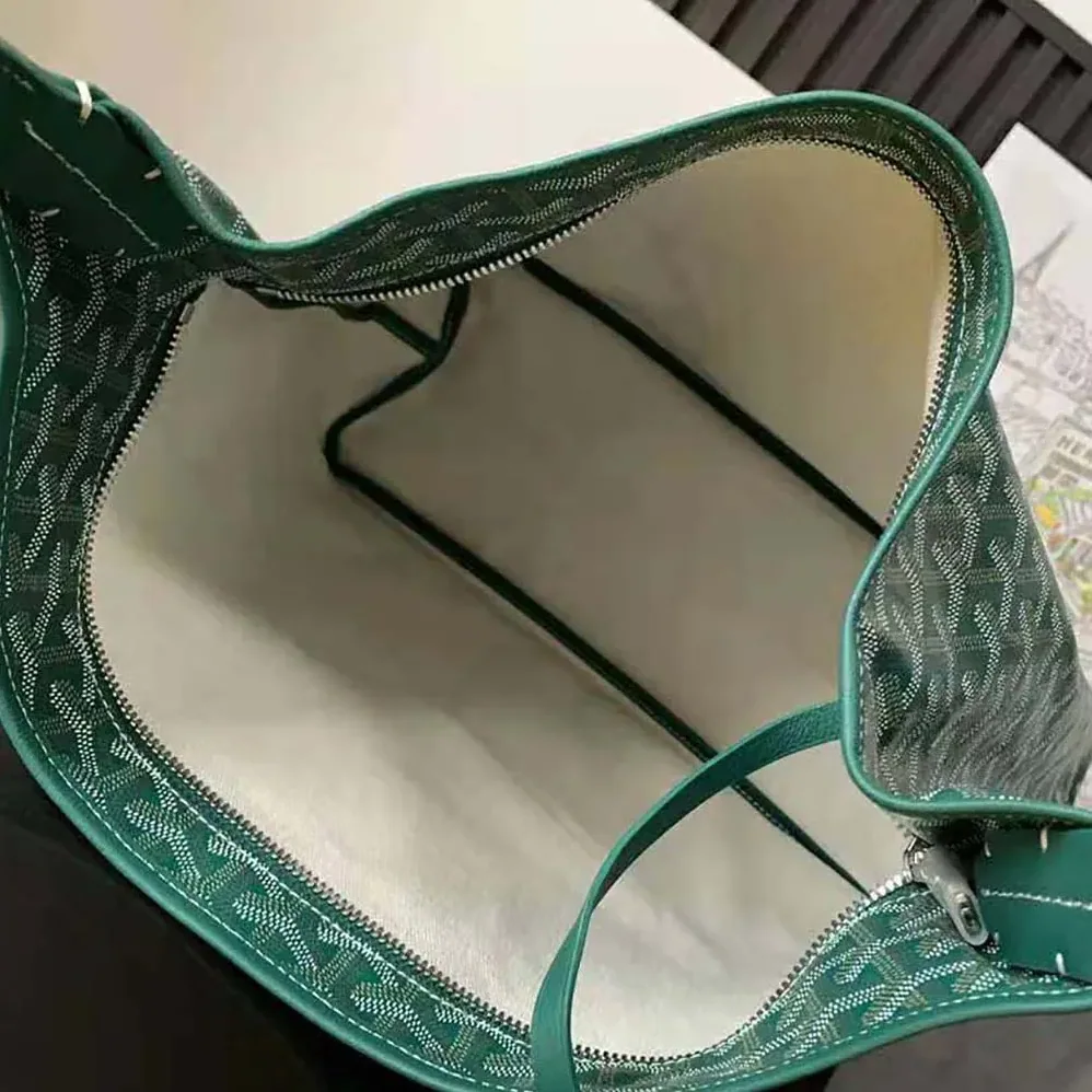 Goyard Bohème Hobo Bag for Unisex in Green
