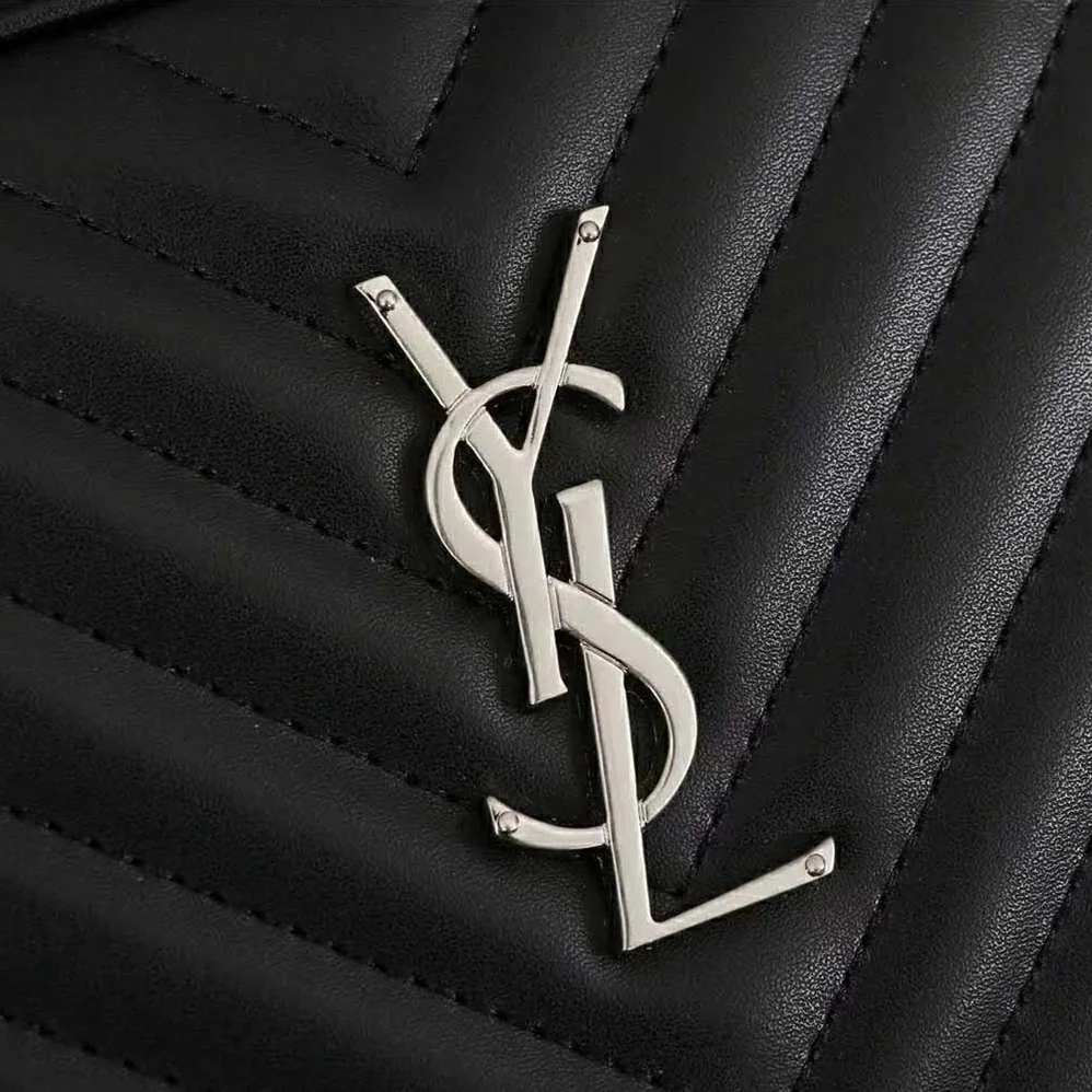 Saint Laurent YSL Lou Camera Bag Matelasse Leather for Women in Silver Saint Laurent YSL Lou Camera Bag Matelasse Leather for Women in Silver