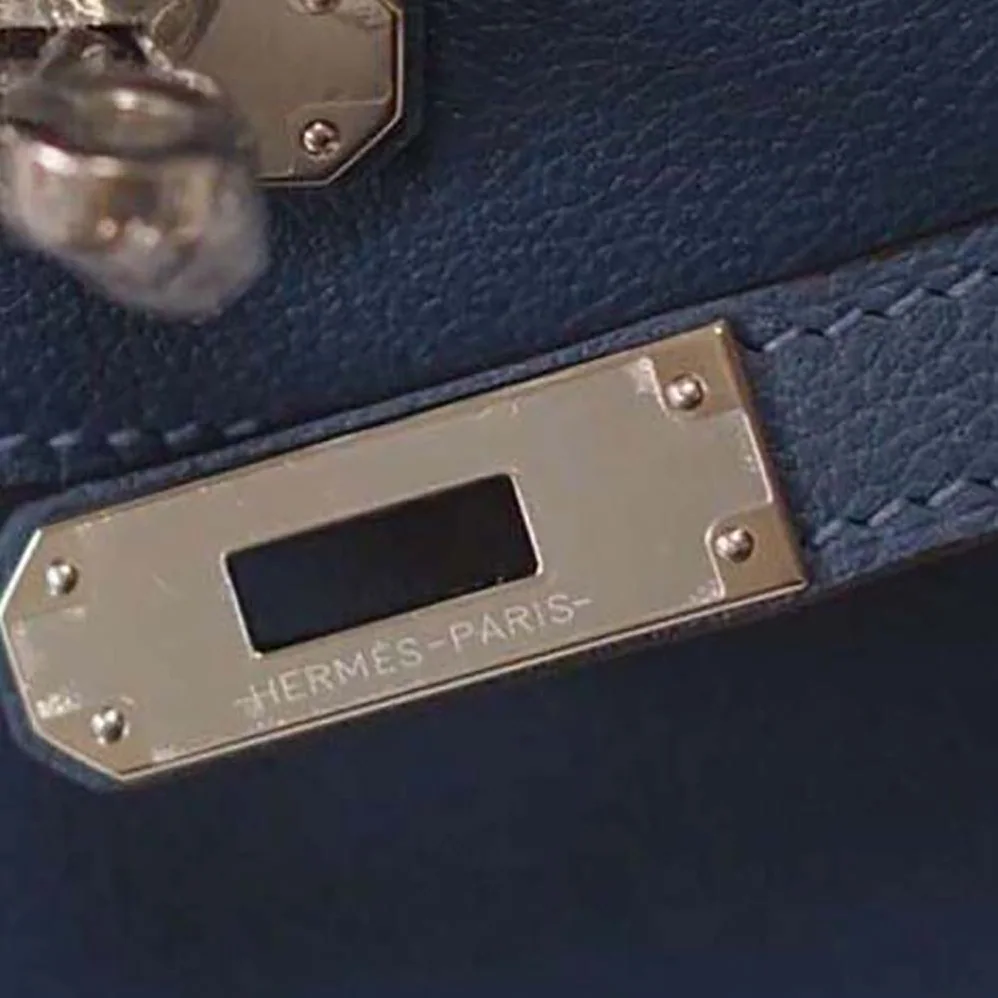 Hermes Kelly Depeches 25 Pouch for Men in Navy