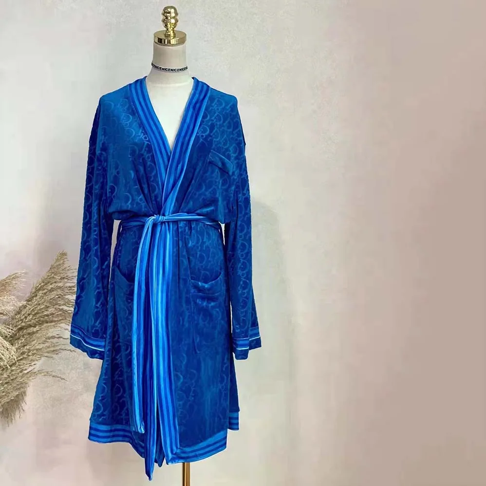 Dior Unisize Oblique Bathrobe In Terry Cotton Jacquard for Men in Blue Dior Unisize Oblique Bathrobe In Terry Cotton Jacquard for Men in Blue