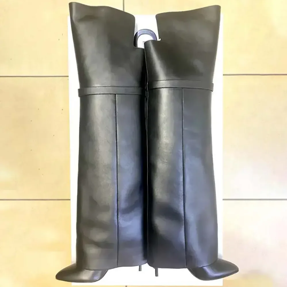 Givenchy Shark Lock Stiletto Over-the-knee Boots in Leather for Women in Black Givenchy Shark Lock Stiletto Over-the-knee Boots in Leather for Women in Black