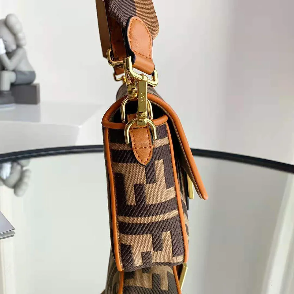 Fendi Baguette Green Canvas Bag for Women
