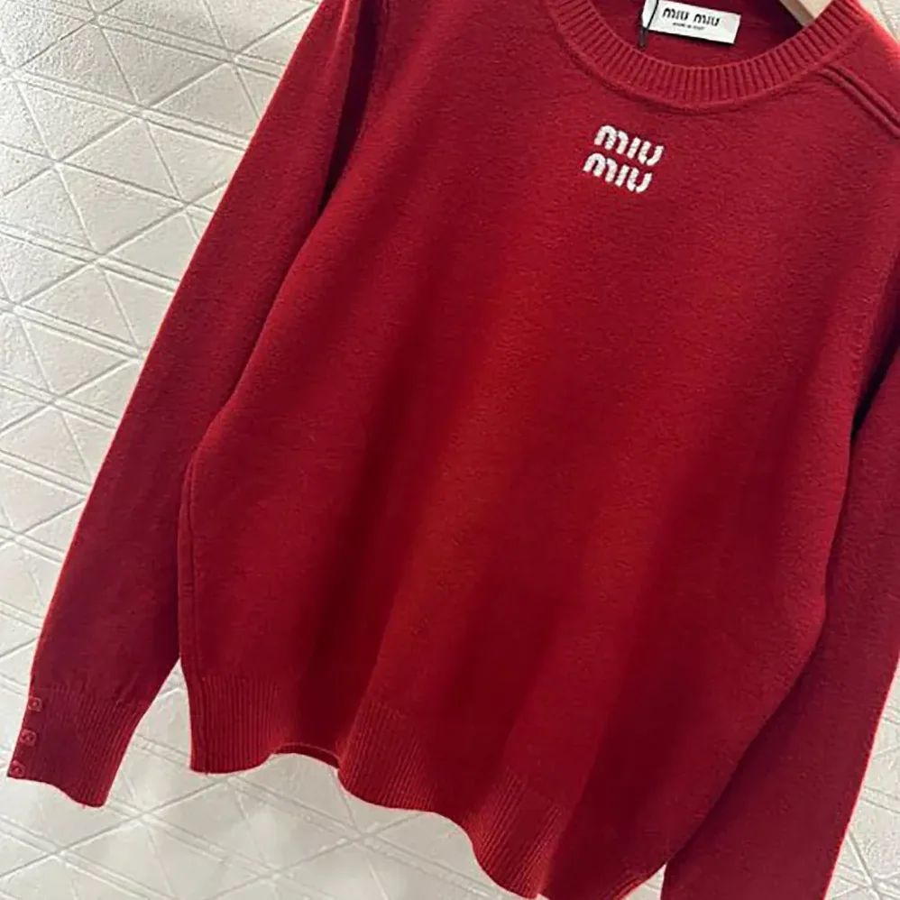 Miu Miu Cashmere Crew-Neck Sweater for Women in Red