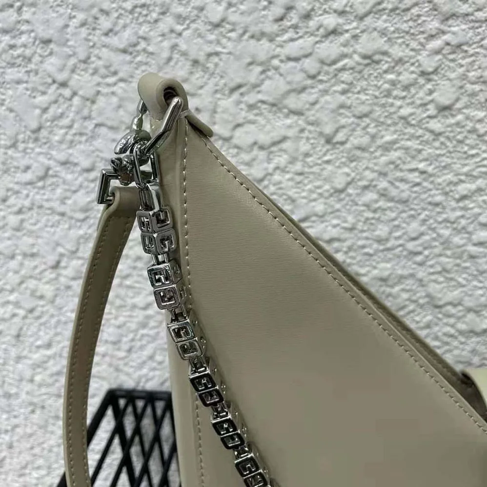 Givenchy Small Cut Out Bag in Box Leather with Chain for Women in Beige Givenchy Small Cut Out Bag in Box Leather with Chain for Women in Beige