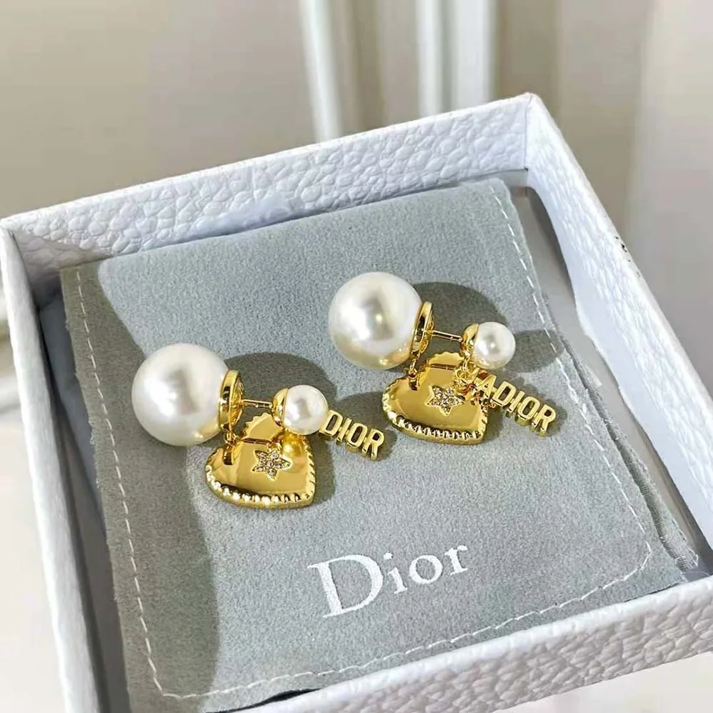 Dior Tribales Earrings Gold for Women in Finish Metal Dior Tribales Earrings Gold for Women in Finish Metal