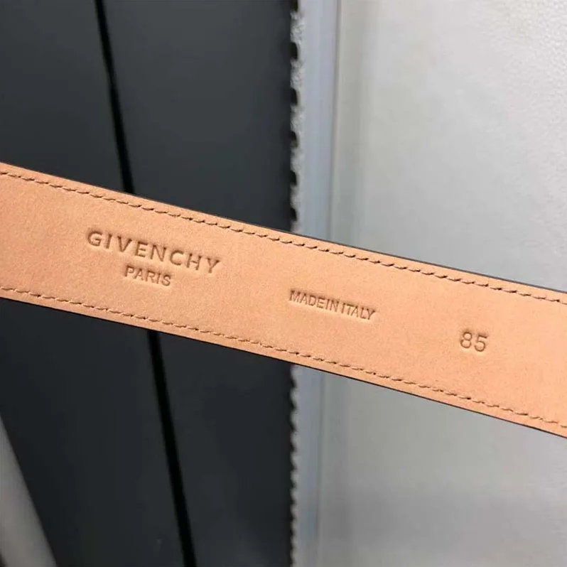 Givenchy Double G Belt in Leather for Women in Orange Givenchy Double G Belt in Leather for Women in Orange