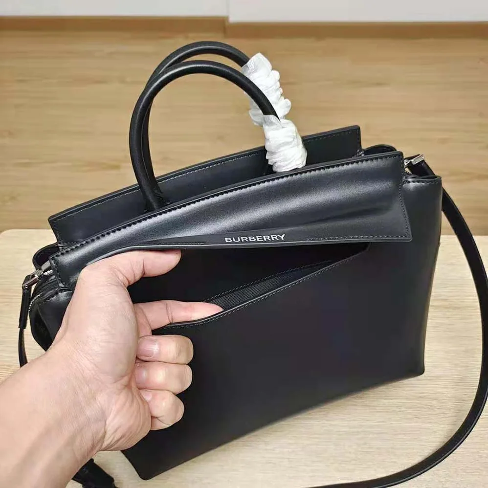 Burberry Leather Medium Catherine Bag for Women Burberry Leather Medium Catherine Bag for Women