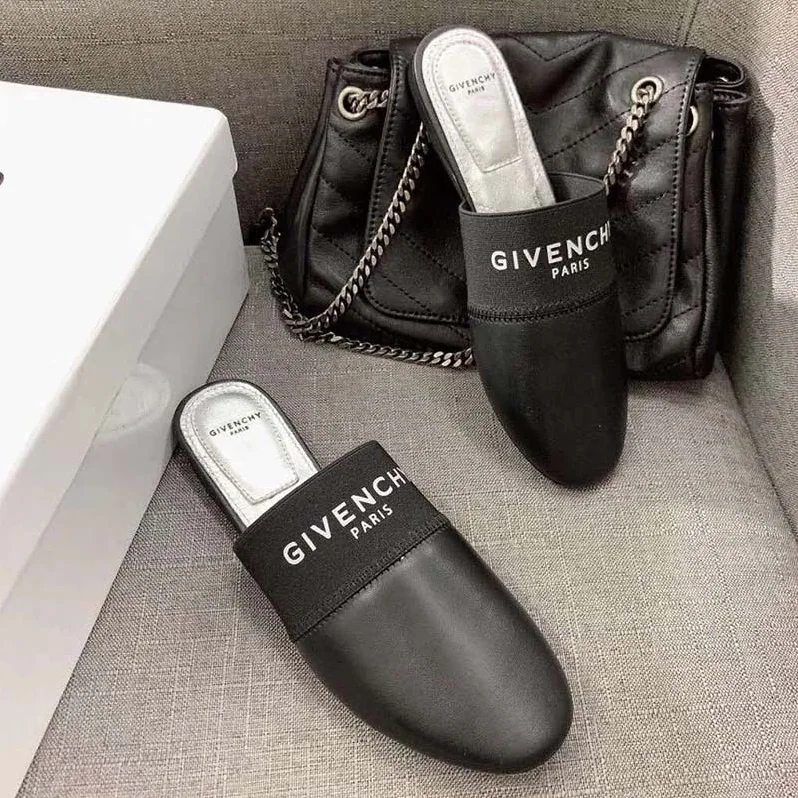 Givenchy Shoes Givenchy Paris Flat Mules in Calf Leather for Women Givenchy Shoes Givenchy Paris Flat Mules in Calf Leather for Women