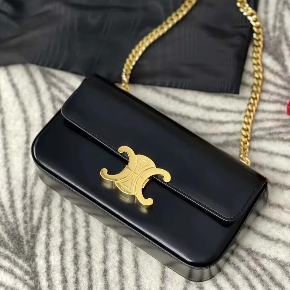 Celine Chain Shoulder Bag Triomphe in Shiny Calfskin for Women in Black
