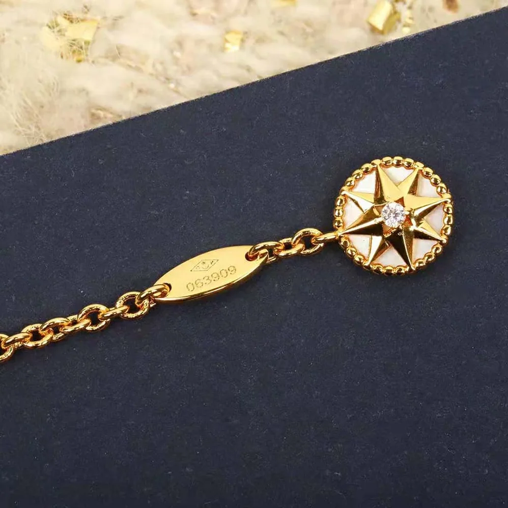 Dior Rose Des Vents Long Necklace Yellow Gold Diamonds and Mother-of for Women in Pearl Dior Rose Des Vents Long Necklace Yellow Gold Diamonds and Mother-of for Women in Pearl