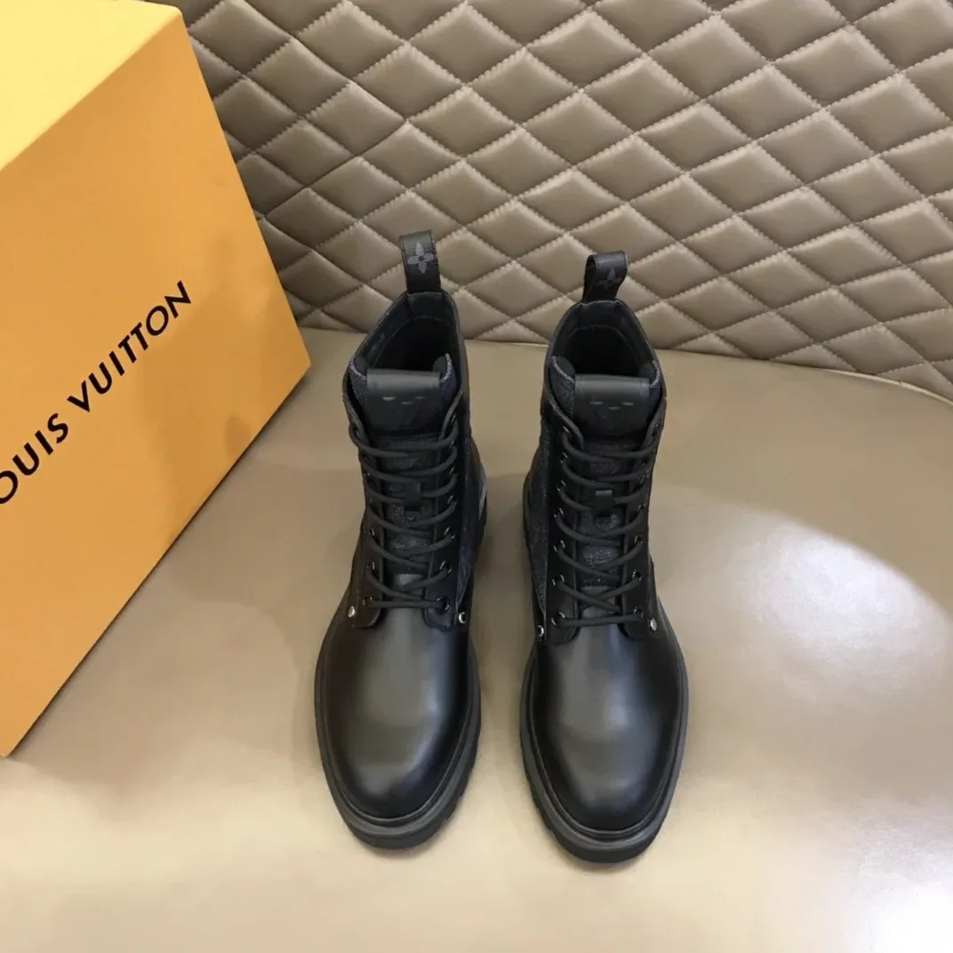 Louis Vuitton LV Ranger Ankle Boots Monogram Flower Black 1AANTF Louis Vuitton LV Ranger Ankle Boots Monogram Flower Black 1AANTF