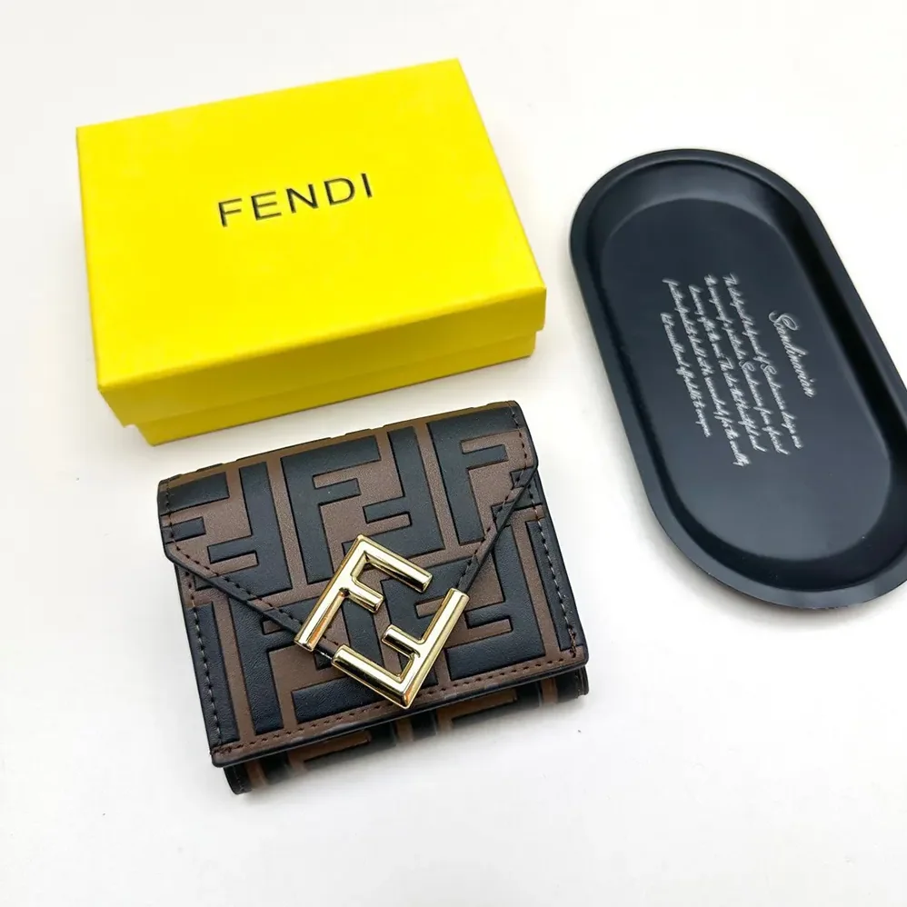 Fendi FF Diamonds Wallet Brown and Black FF Leather Wallet for Unisex Fendi FF Diamonds Wallet Brown and Black FF Leather Wallet for Unisex