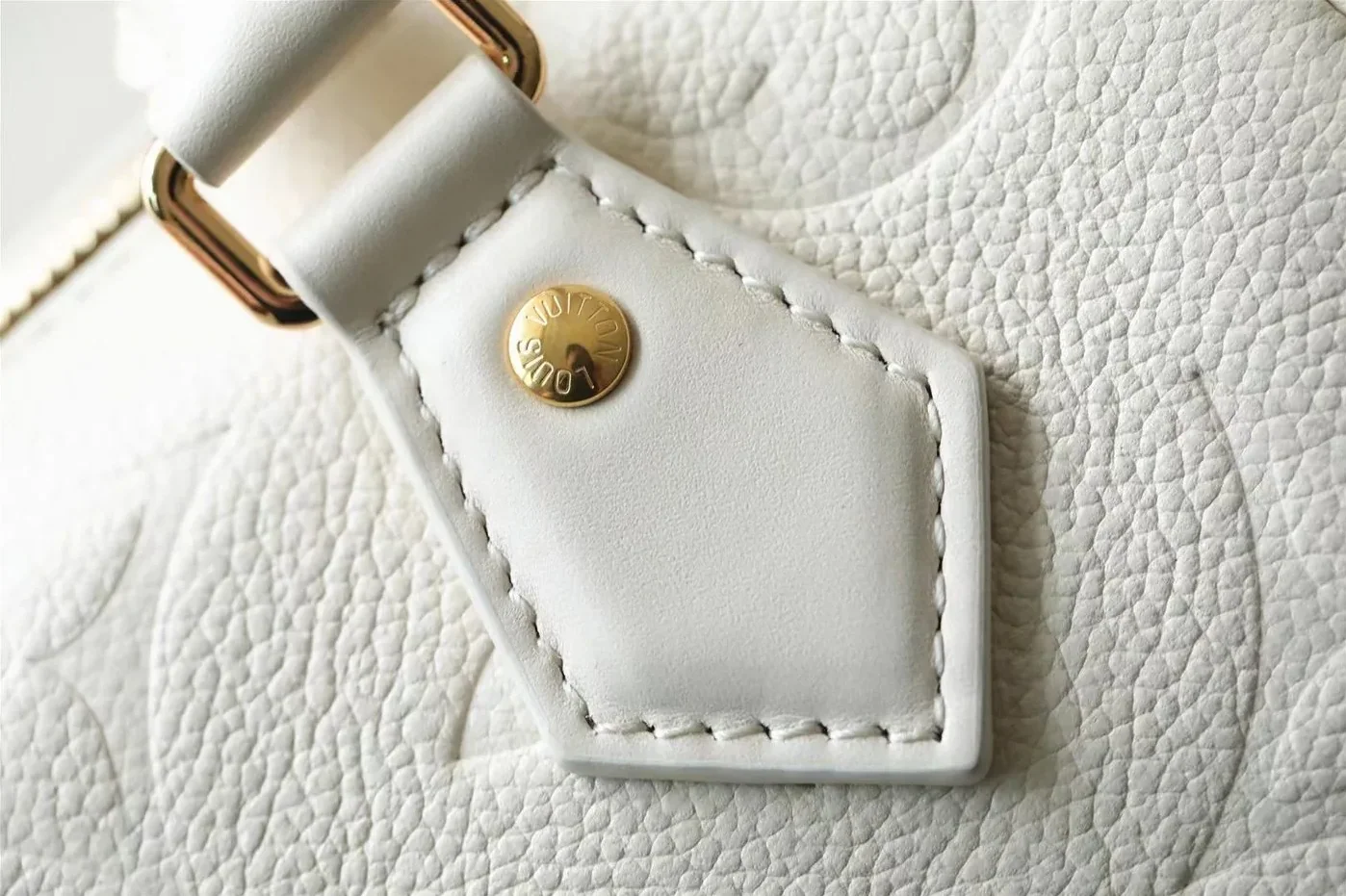 Louis Vuitton Speedy Bandouliere 20 White /