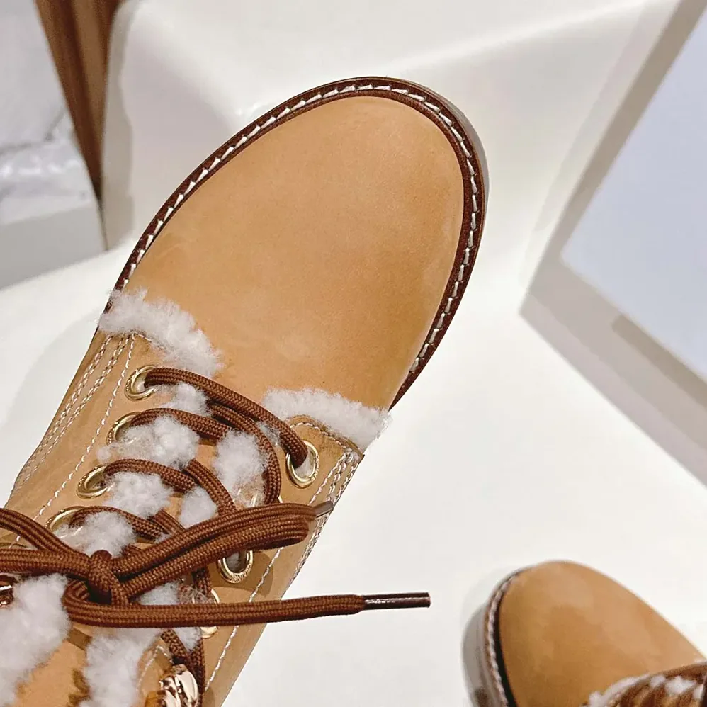 Celine Kurt Lace-up Mid Boot in Nubuck Calfskin and Shearling for Unisex Celine Kurt Lace-up Mid Boot in Nubuck Calfskin and Shearling for Unisex