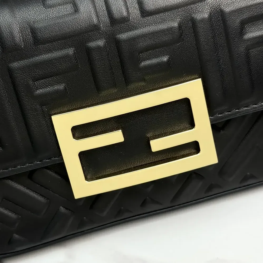 Fendi Baguette Phone Pouch Black Nappa Leather Pouch for Women Fendi Baguette Phone Pouch Black Nappa Leather Pouch for Women