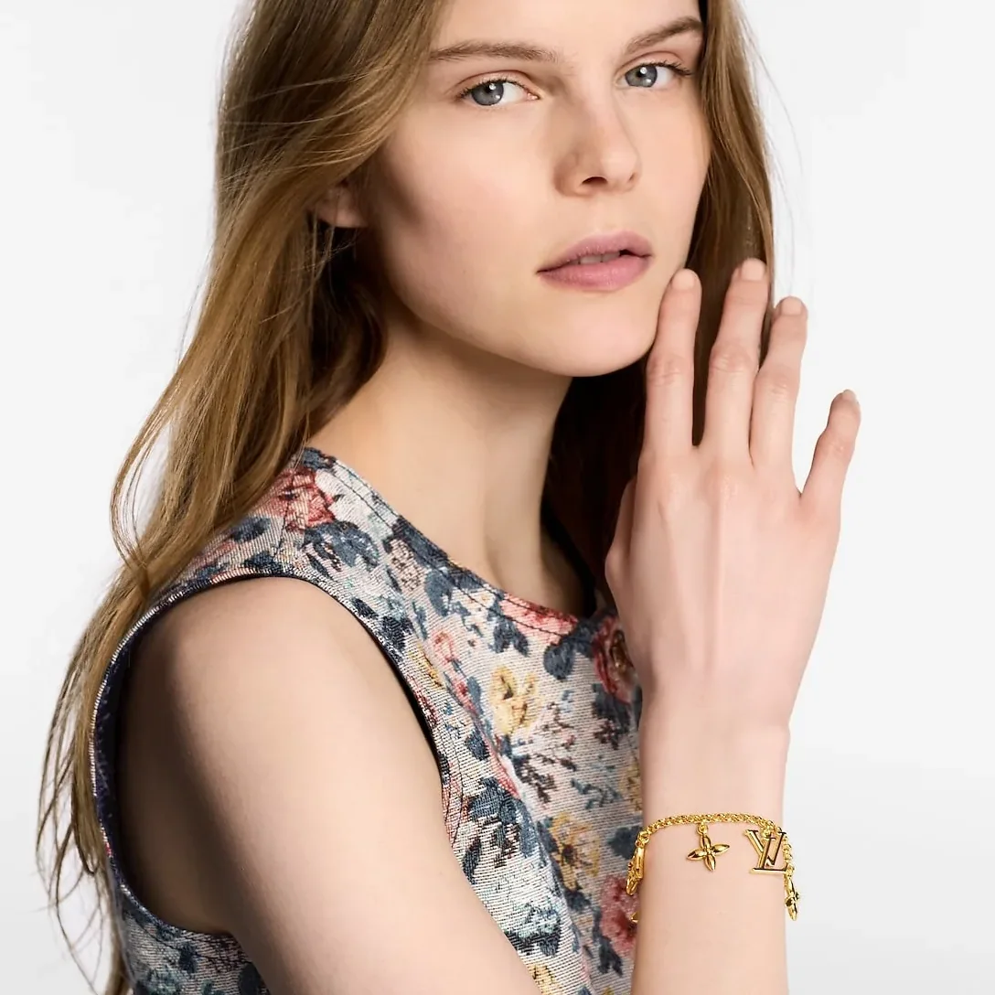 Louis Vuitton Iconic Charms Bracelet Gold in Toned