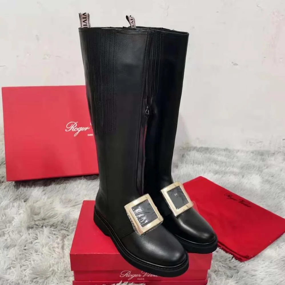 Roger Vivier Rangers Metal Buckle Boots in Leather for Women in Black