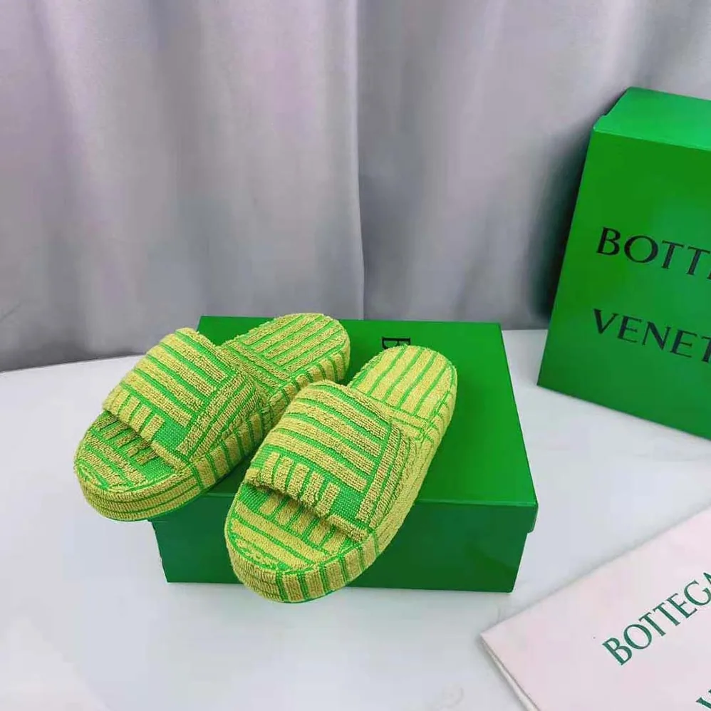 Bottega Veneta Resort Sponge in 35mm Heel Height for Women in Lime