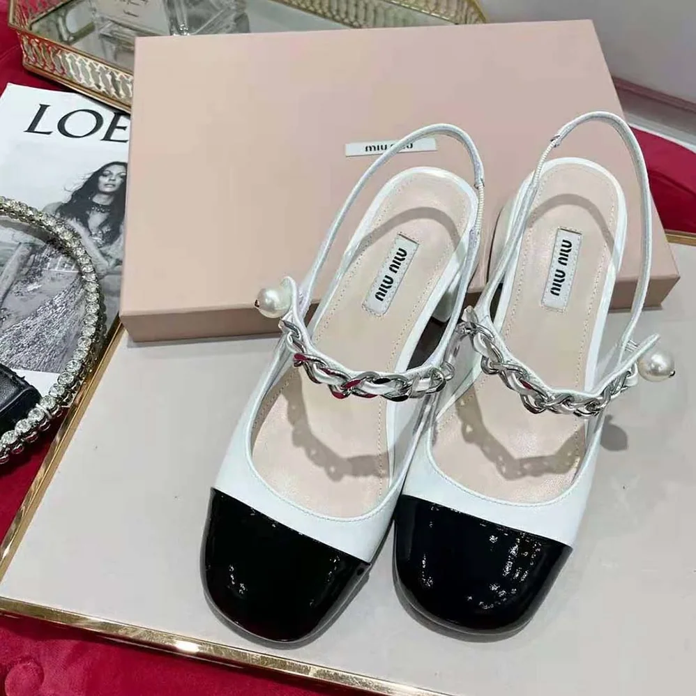 Miu Miu Patent Leather Pumps in 35mm Heel for Women in White Miu Miu Patent Leather Pumps in 35mm Heel for Women in White