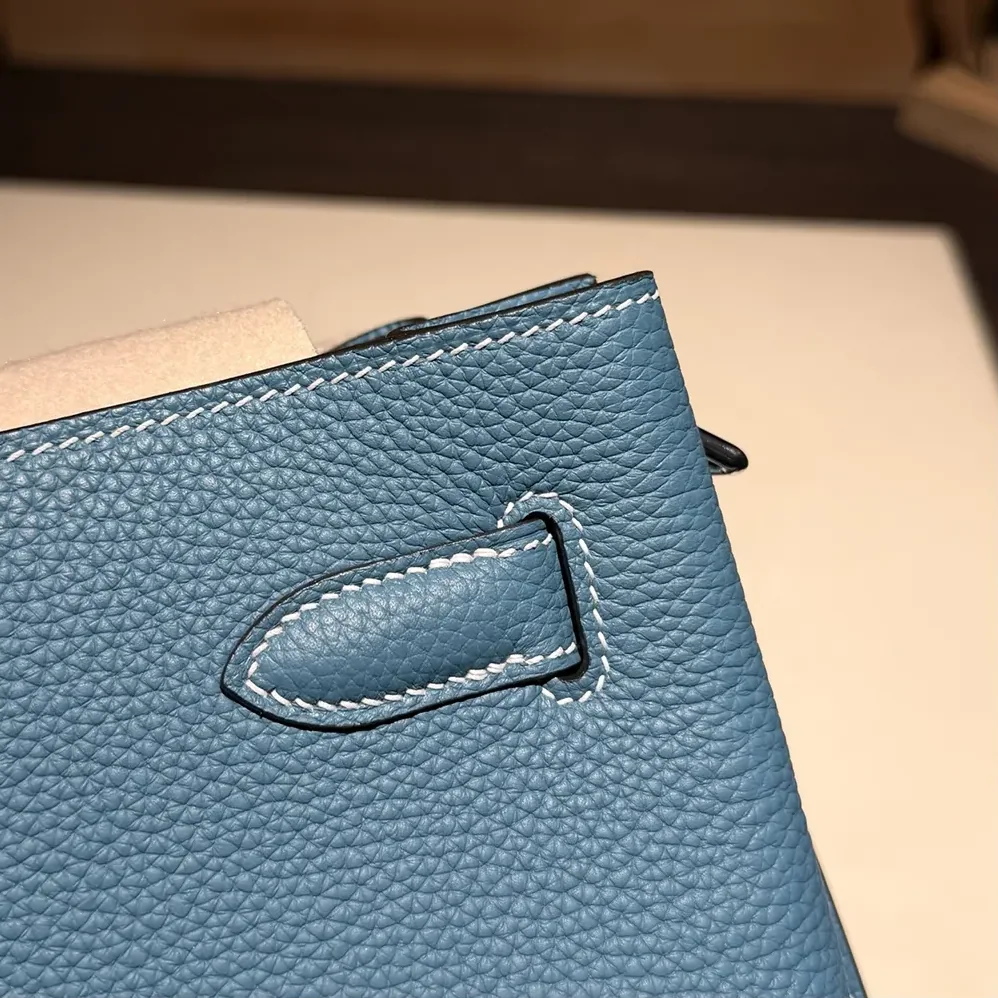 Hermes Togo So Kelly 22 Palladium Hardware for Unisex in Blue
