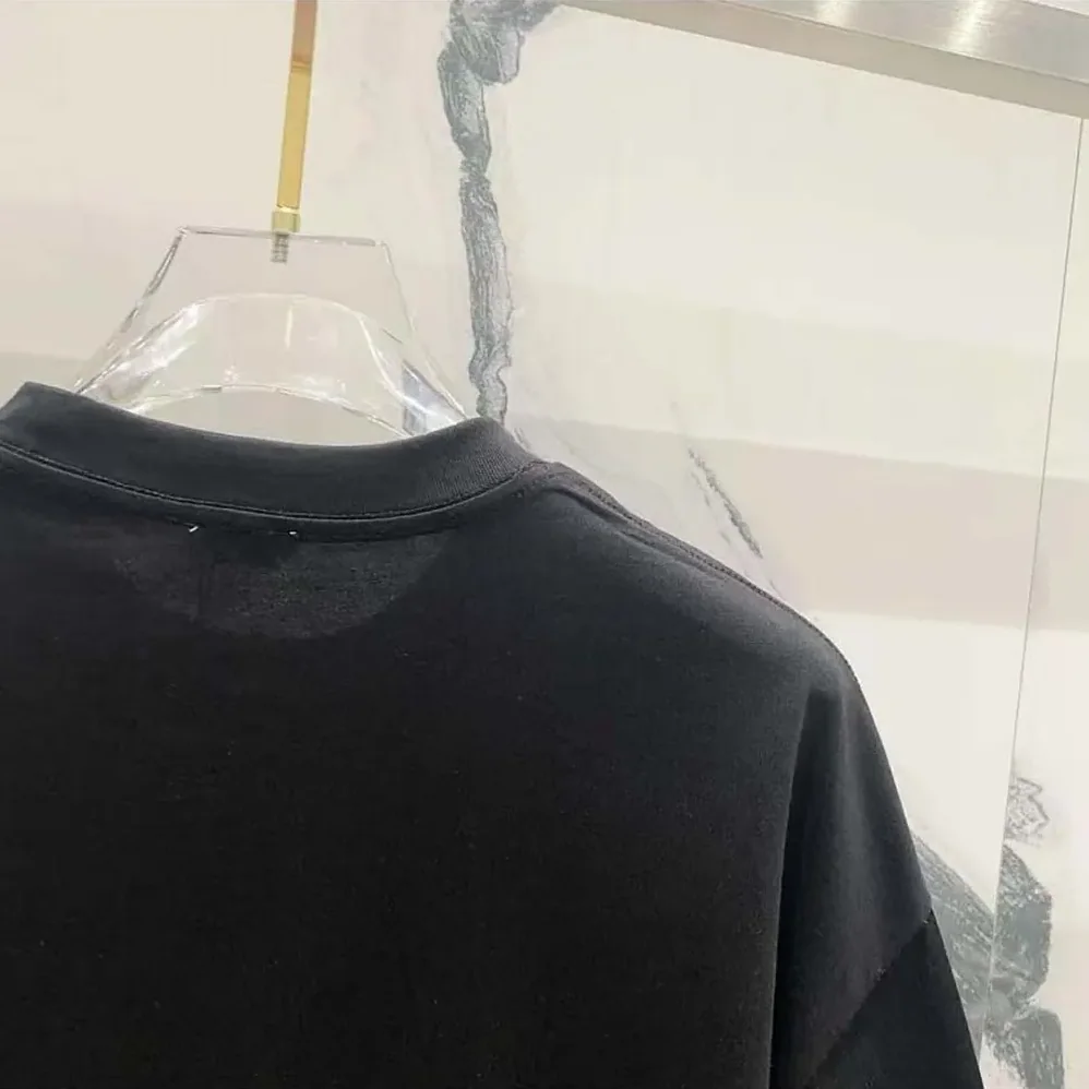 Loewe Relaxed Fit T-shirt in Cotton for Men in Black