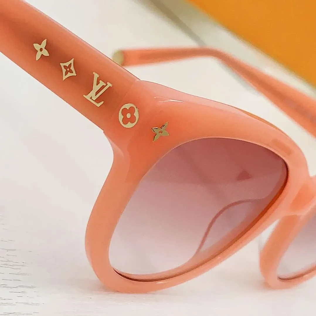 Louis Vuitton Monogram Round Sunglasses Orange Louis Vuitton Monogram Round Sunglasses Orange