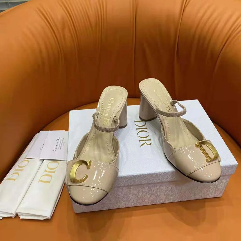 Dior C'est Dior Slingback Pump Nude Patent Calfskin for Women Dior C'est Dior Slingback Pump Nude Patent Calfskin for Women