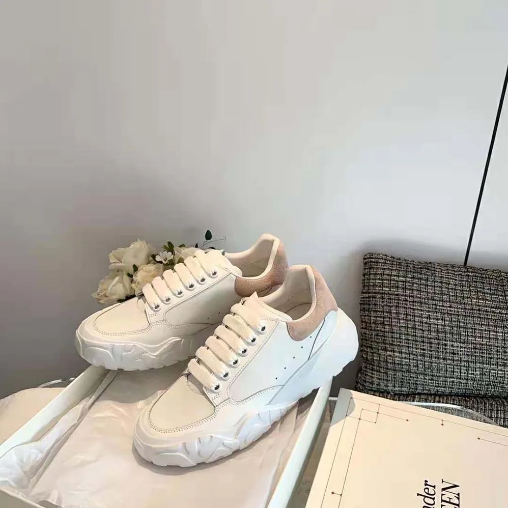 Alexander Mcqueen Court Trainer in Patchouli for Unisex in Pink