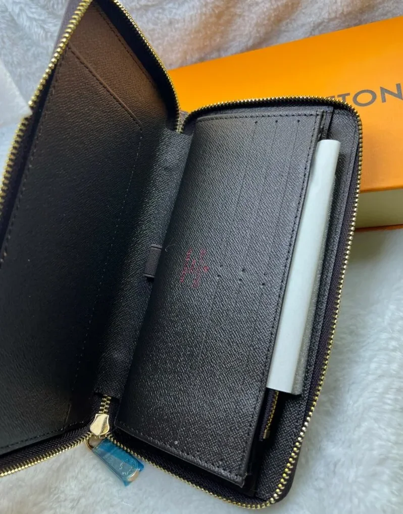 Louis Vuitton Zippy Wallet Canvas Brown Louis Vuitton Zippy Wallet Canvas Brown