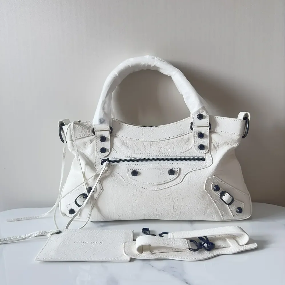 Balenciaga Le City First Bag In White Arena Storico Lambskin for Women Balenciaga Le City First Bag In White Arena Storico Lambskin for Women