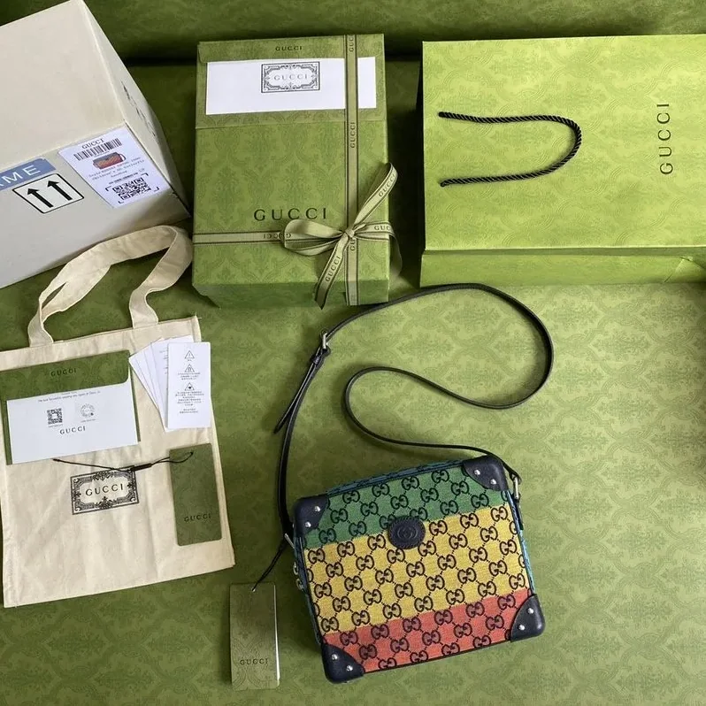 Gucci GG Multicolor Shoulder Bag In GG Multicolor Canvas / Gucci GG Multicolor Shoulder Bag In GG Multicolor Canvas /