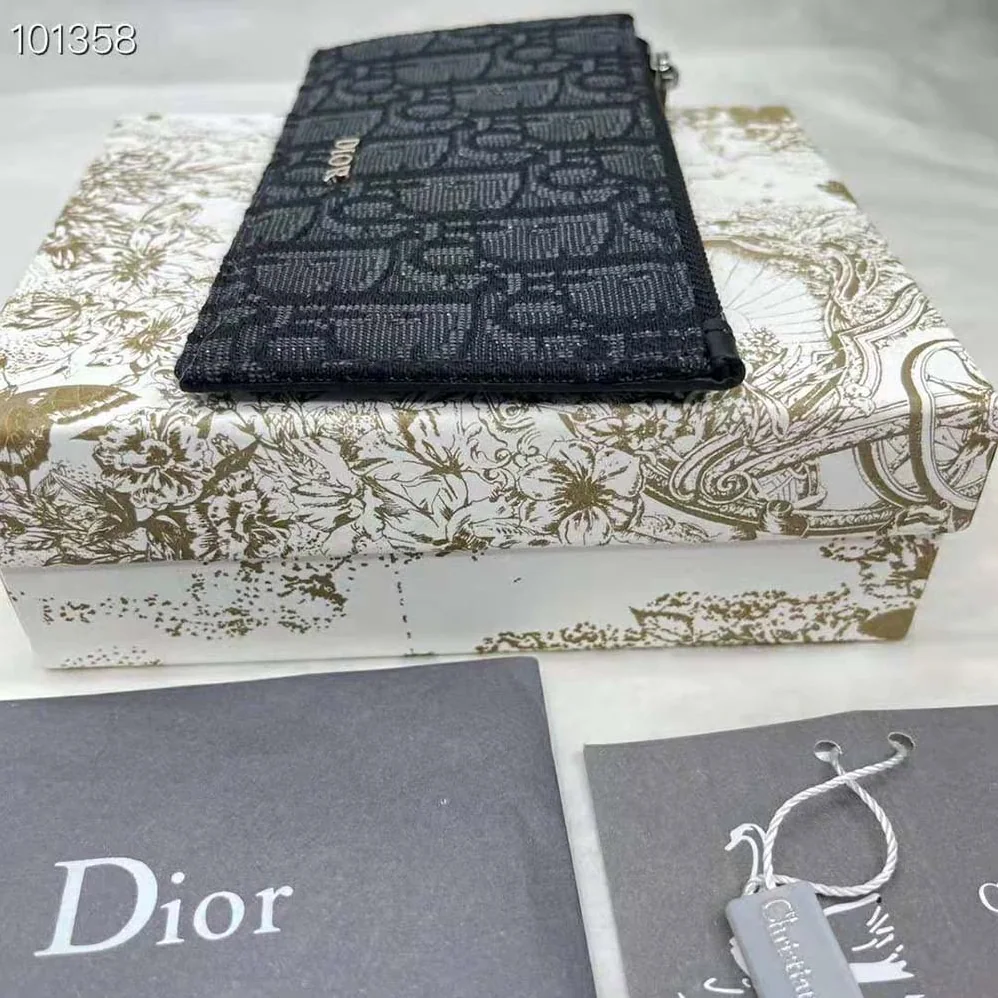 Dior Zipped Card Holder Black Dior Oblique Jacquard and Grained Calfskin for Men Dior Zipped Card Holder Black Dior Oblique Jacquard and Grained Calfskin for Men