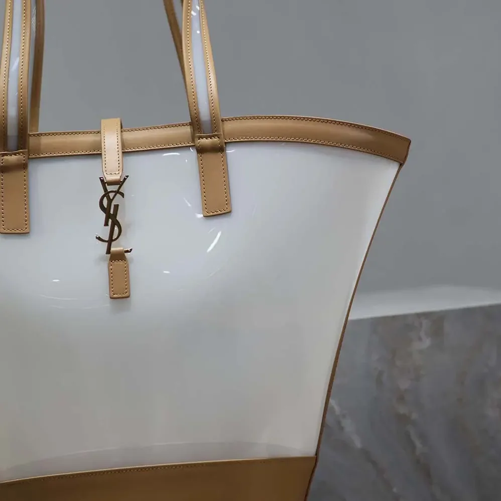 Saint Laurent YSL Panier Medium in Vinyl and Vegetable-tanned Leather for Women in Beige