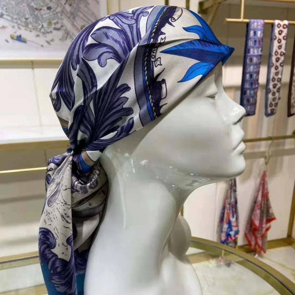 Dior Rose Des Vents 90 Square Scarf Royal Blue and White Silk Twill for Women