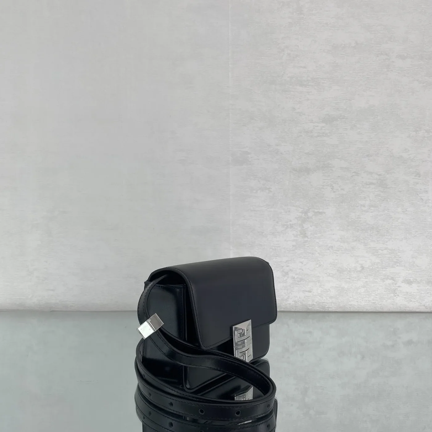 Givenchy Small 4G Bag Black Givenchy Small 4G Bag Black