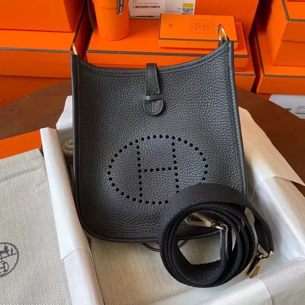 Hermes Evelyne 16 Amazone in Clemence Leather for Women in Black/Gold