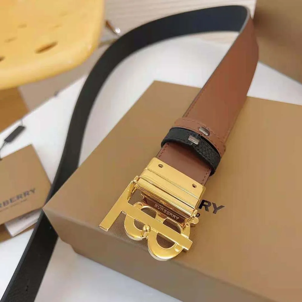Burberry Reversible Leather TB Belt for Men in Black/Light Gold