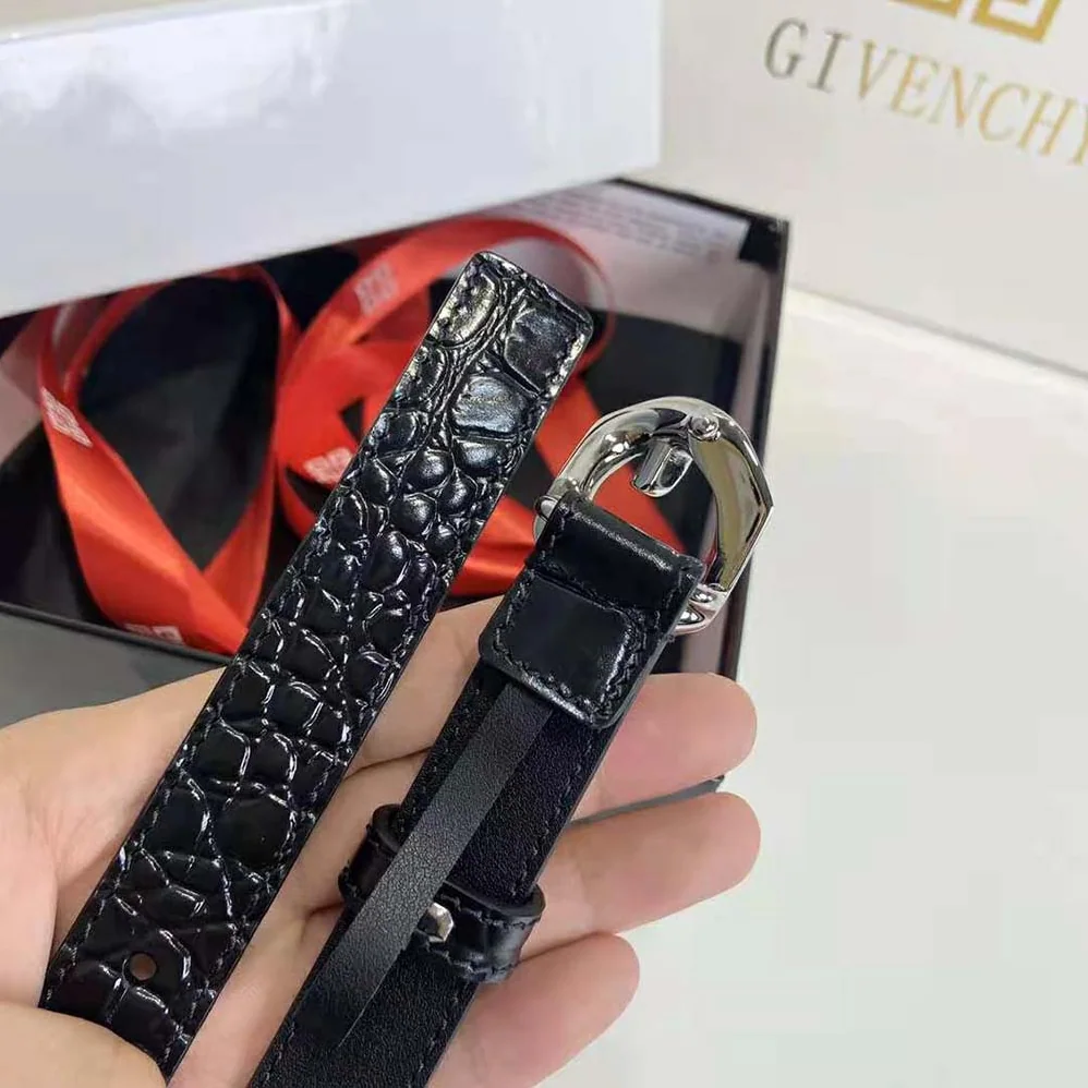 Givenchy Reversible Belt in Leather with G Chain Buckle for Women