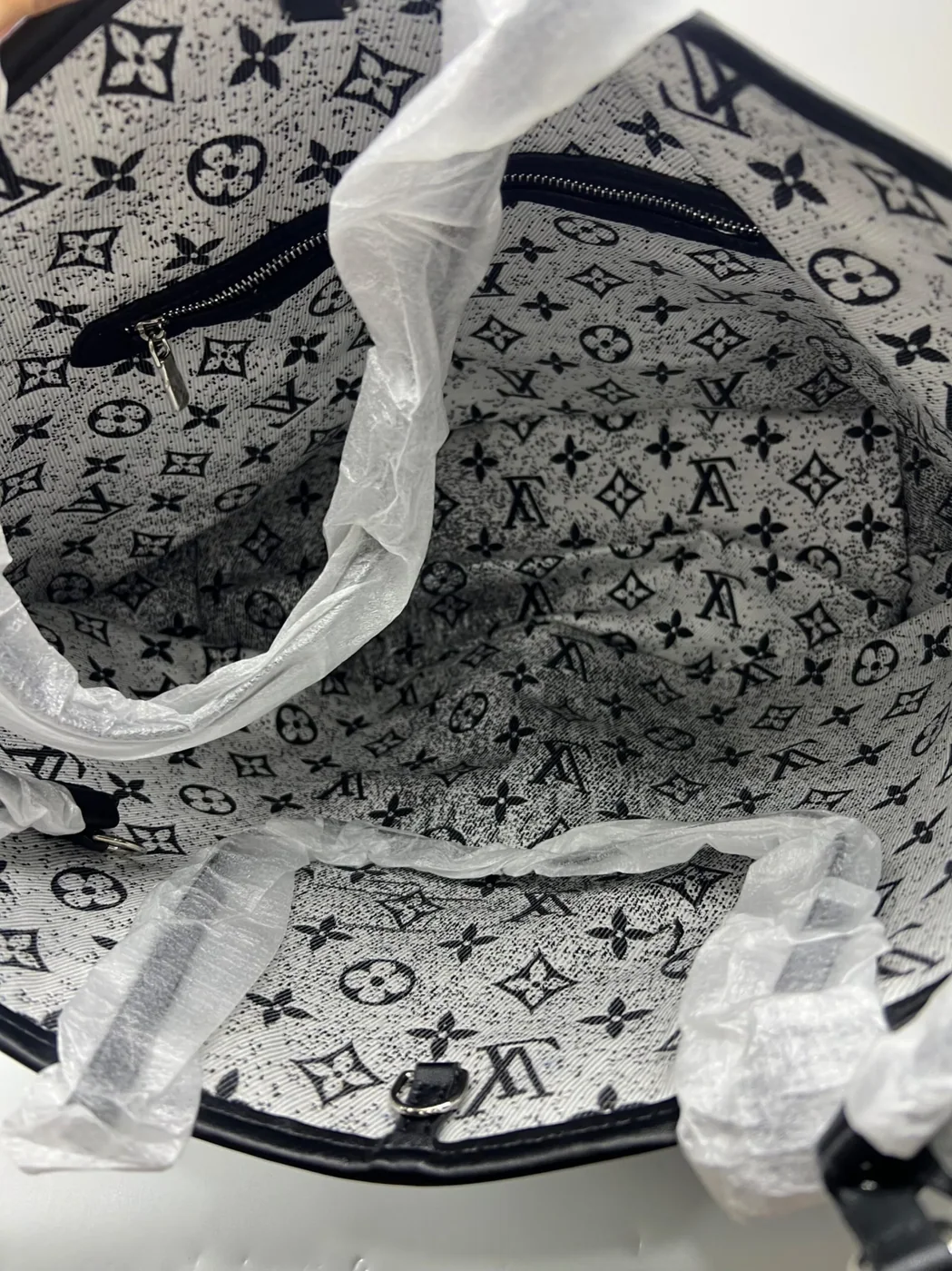 Louis Vuitton Neverfull MM Tote Bag / Grey Monogram Jacquard Denim Silver Hardware