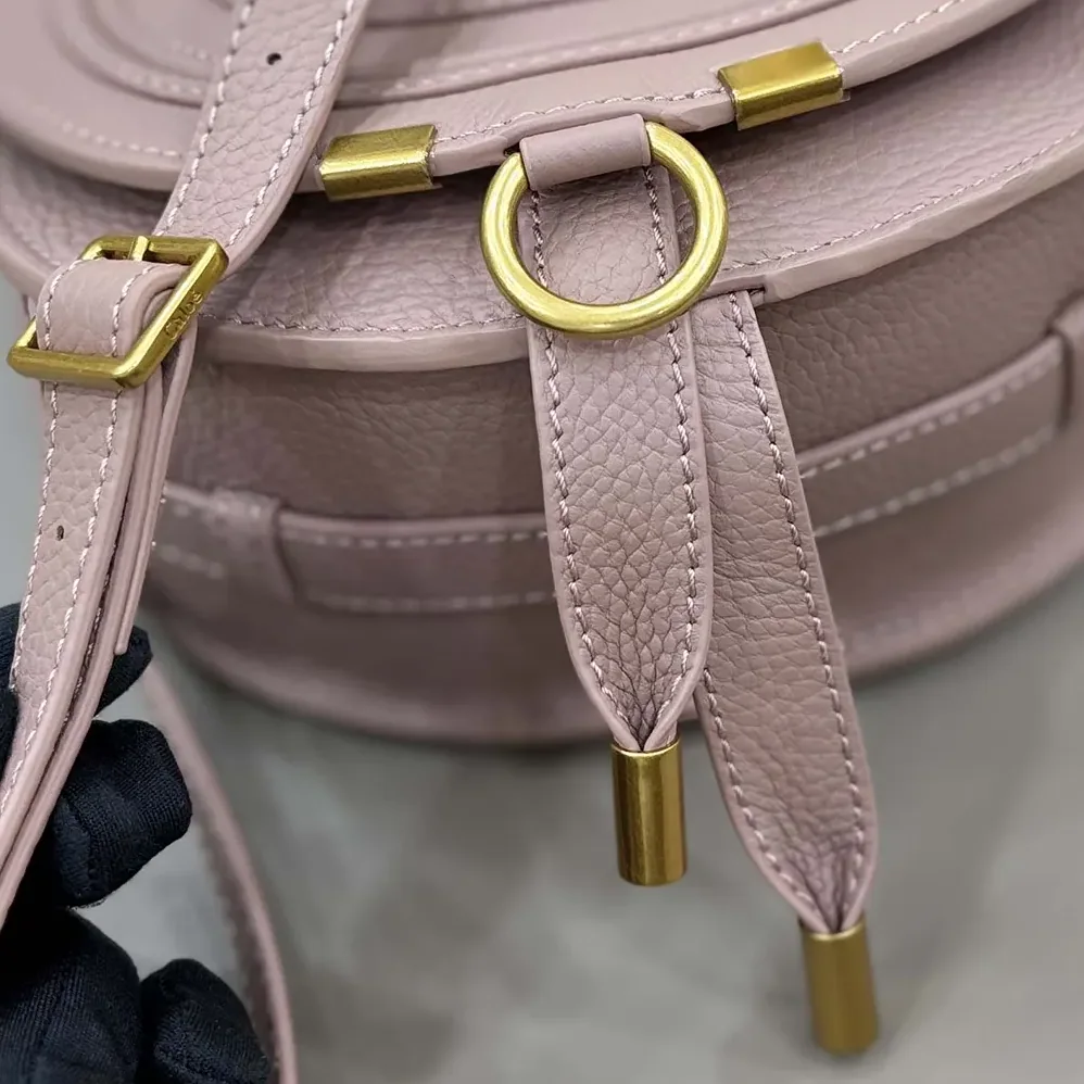 Chloe Small Marcie Saddle Bag is Crafted Leather for Women Chloe Small Marcie Saddle Bag is Crafted Leather for Women