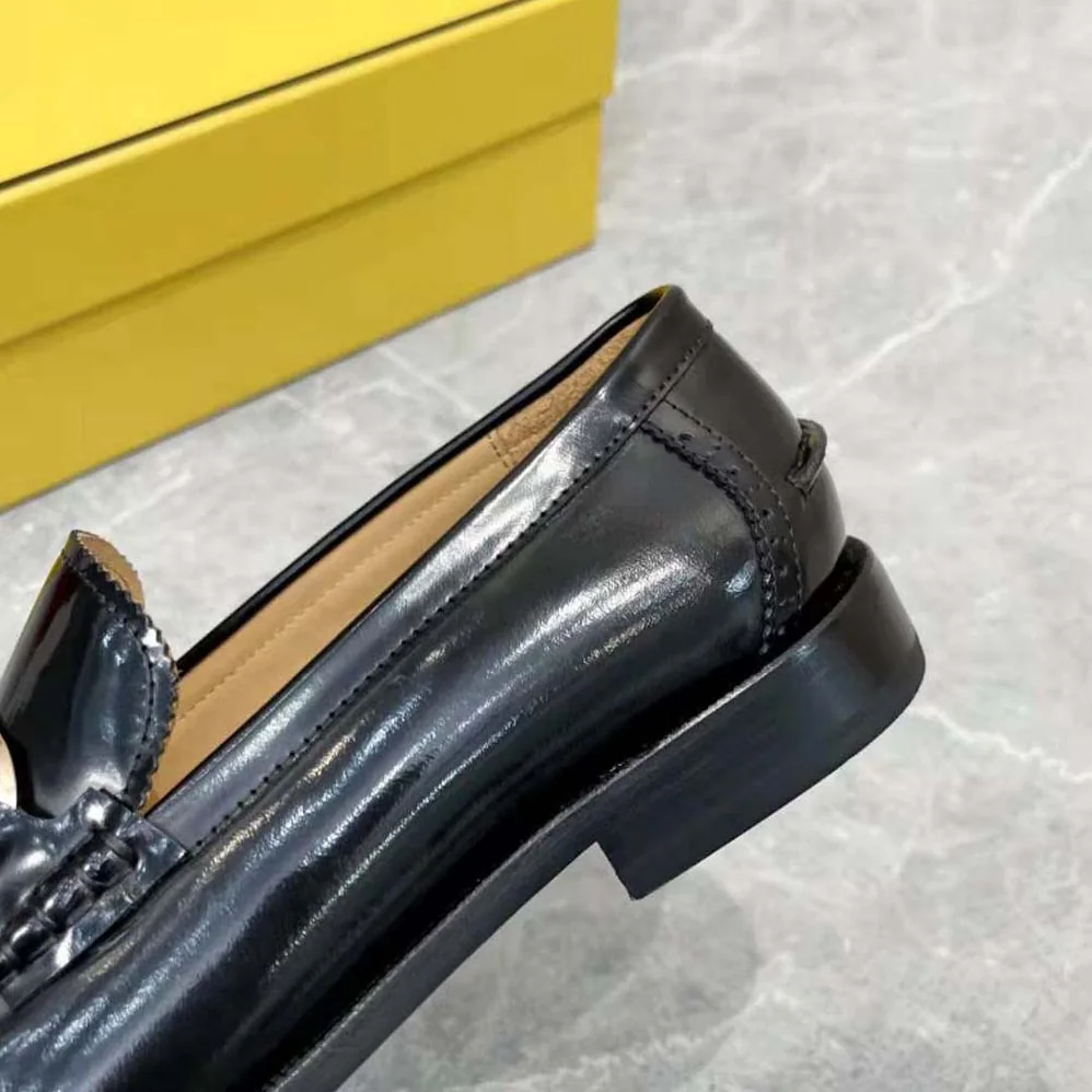 Fendi Black Leather Loafers with Fendi O'Lock Motif for Men Fendi Black Leather Loafers with Fendi O'Lock Motif for Men
