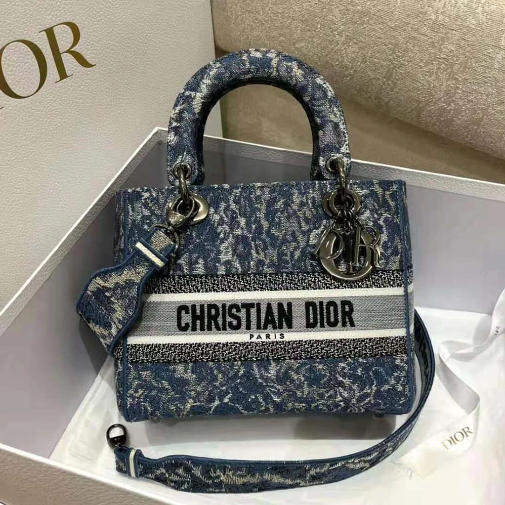 Dior Medium Lady D-Lite Bag Blue Dior Brocart Denim for Women in Effect Embroidery