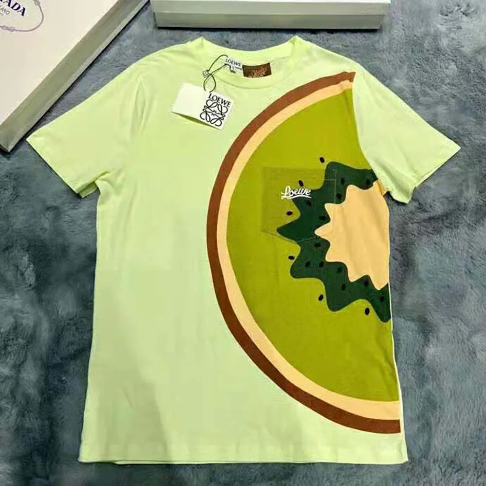 Loewe Kiwi T-shirt in Cotton for Women in Green Loewe Kiwi T-shirt in Cotton for Women in Green
