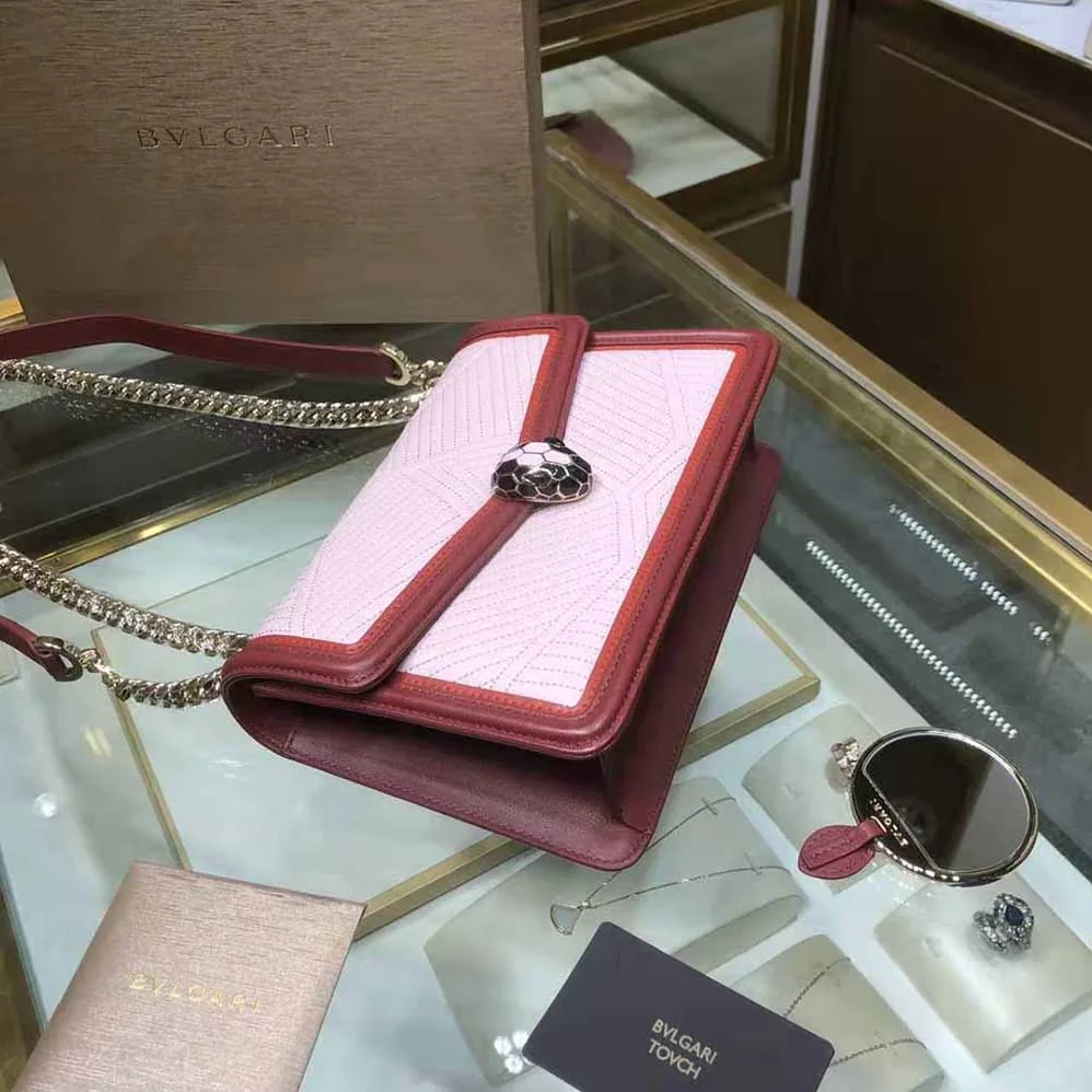Bvlgari Serpenti Forever Shoulder Bag for Women in Pink Bvlgari Serpenti Forever Shoulder Bag for Women in Pink