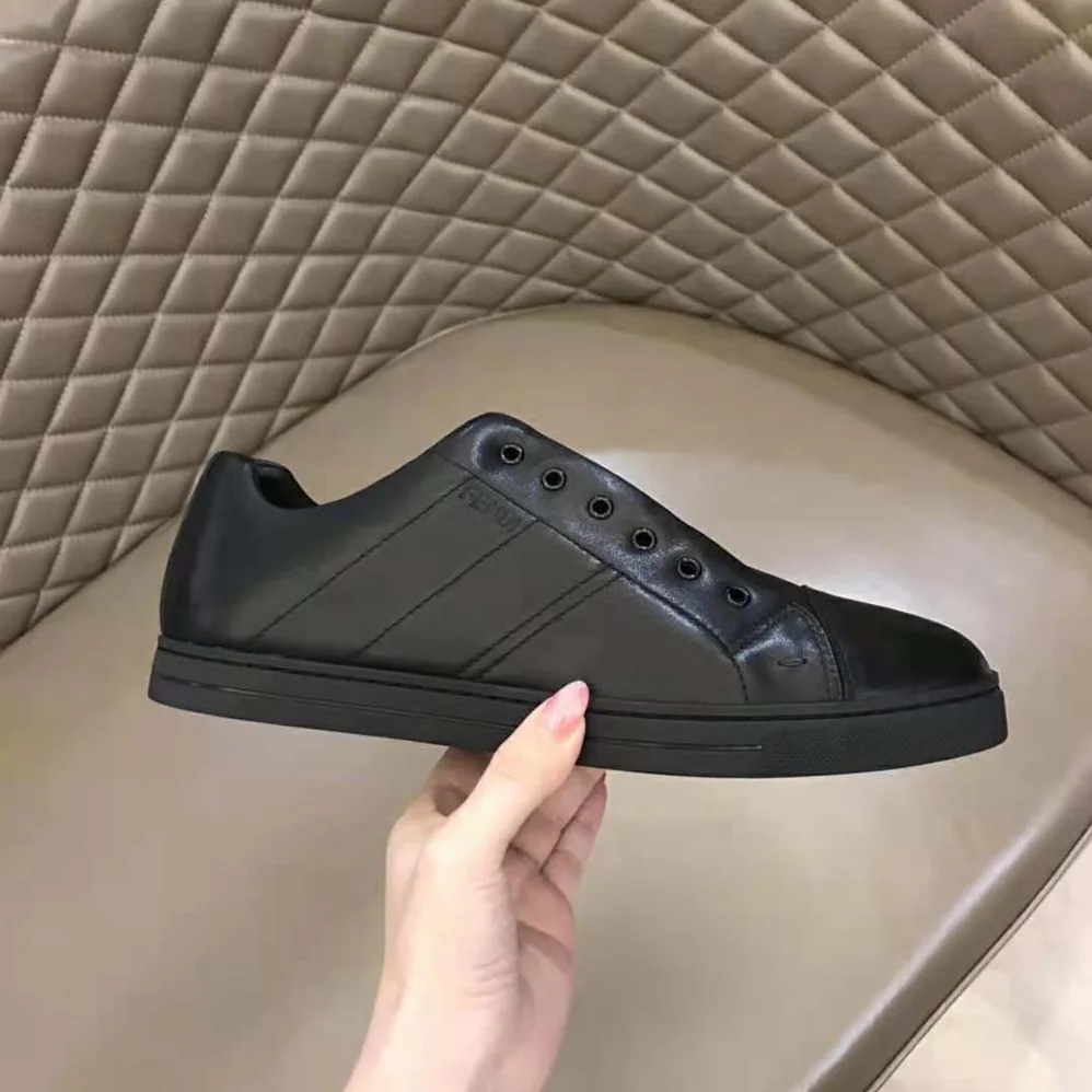 Fendi Sneakers Black Leather Slip for Men in ons Fendi Sneakers Black Leather Slip for Men in ons