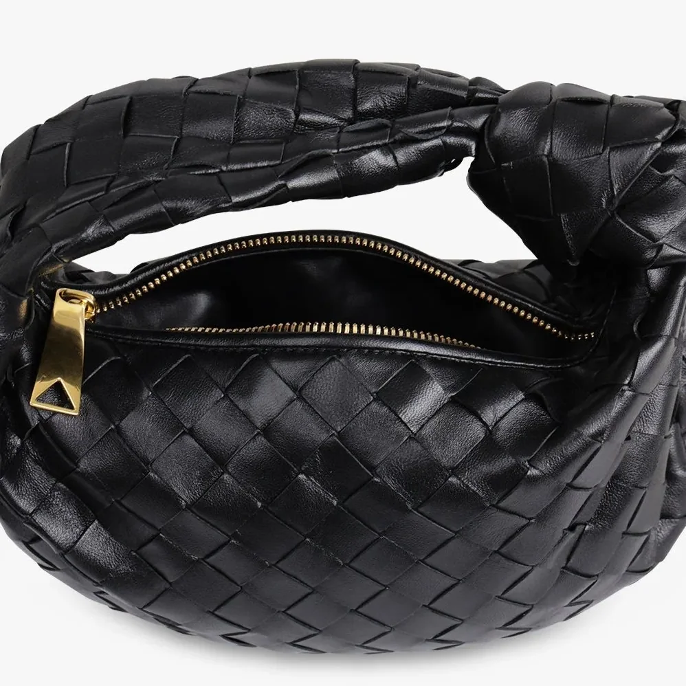 Bottega Veneta Mini Jodie Bag Black / Bottega Veneta Mini Jodie Bag Black /