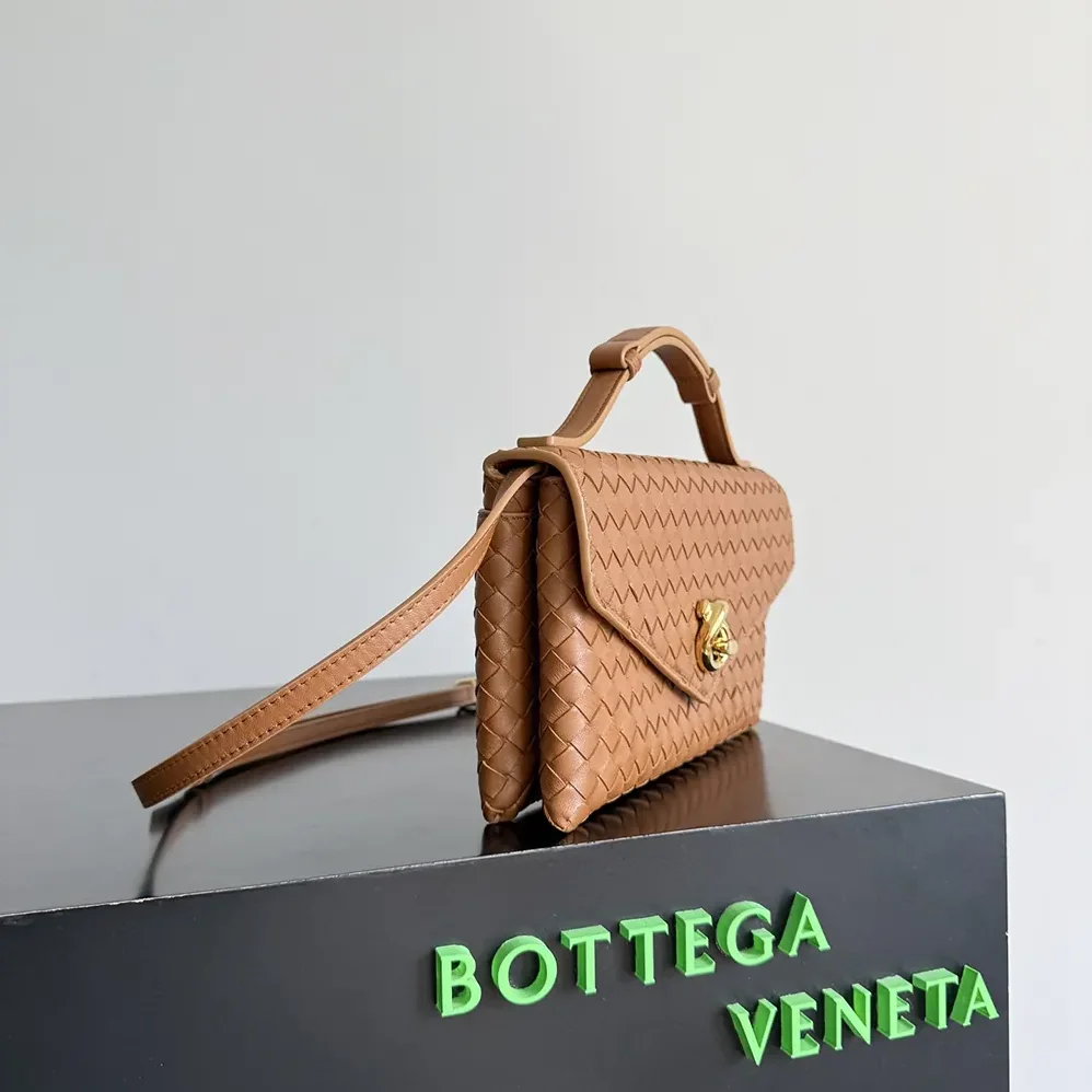 Bottega Veneta Knot Lock for Women in Brown