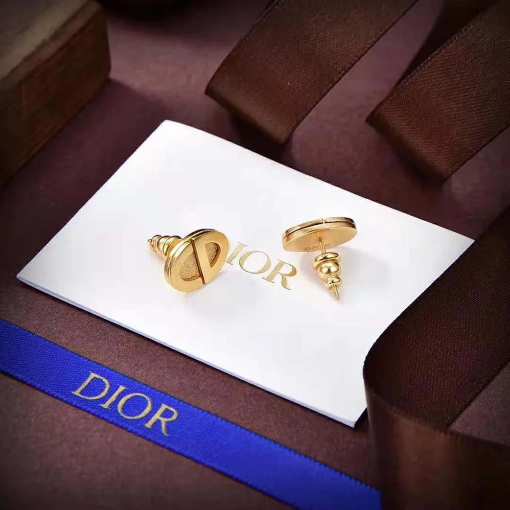 Dior Forever Dior Stud Earrings Gold for Women in Finish Metal Dior Forever Dior Stud Earrings Gold for Women in Finish Metal